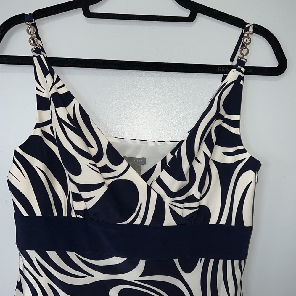 ANN TAYLOR silk dress - Picture 2 of 12